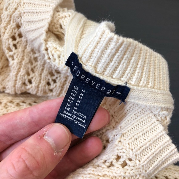 Loose-Knit Cream Sweater - Picture 3 of 3